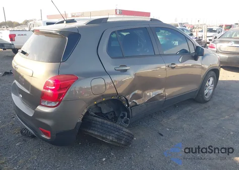 2021 Chevrolet Trax Fwd Lt z USA, uszkodzony, nr VIN KL7CJLSB1MB334684